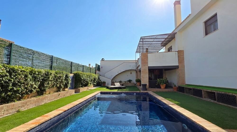 Property 2464 - Image 47